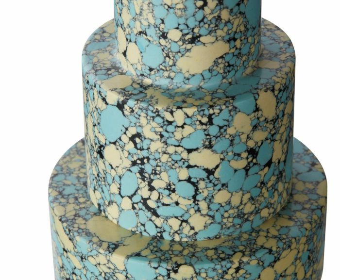 SWIRL STEPPED CANDLEHOLDER