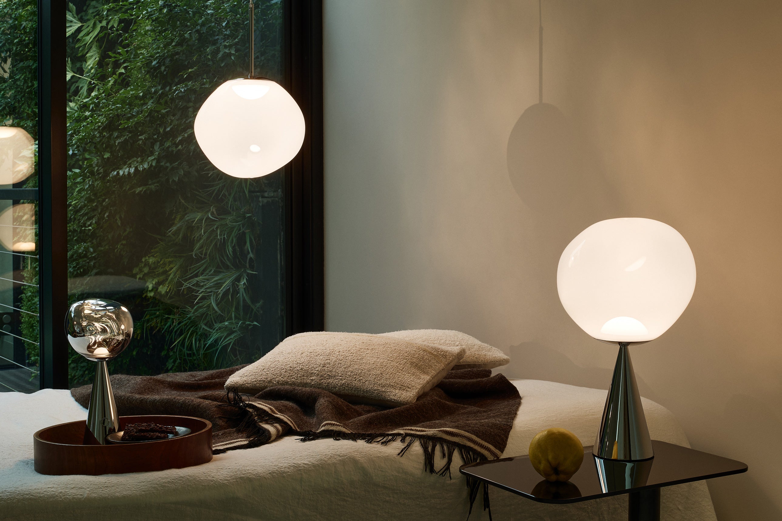 2024年製 Tom Dixon トム・ディクソン STONE うすく MARBLE