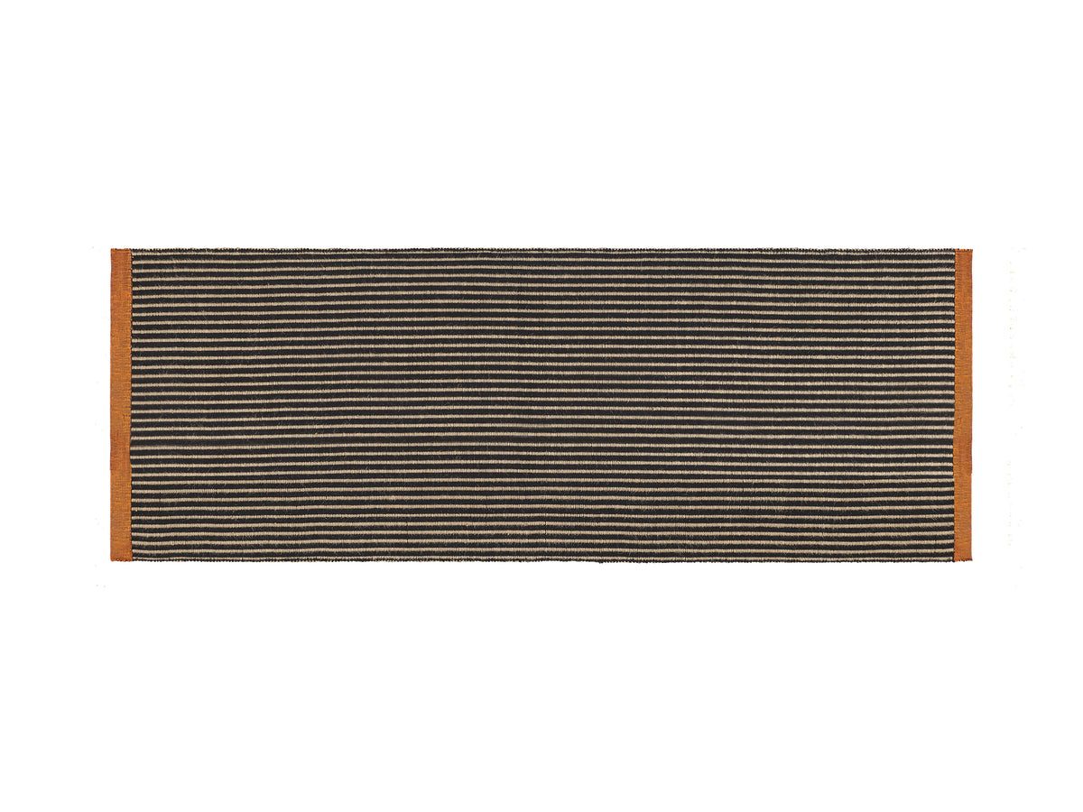 LINE RUG BLACK