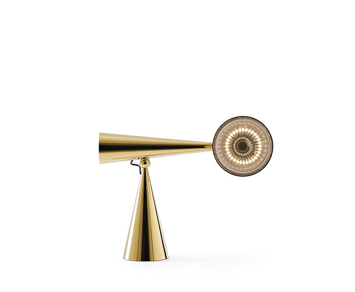 POSE TASK LIGHT – Tom Dixon ONLINE STORE – トムディクソン 日本公式