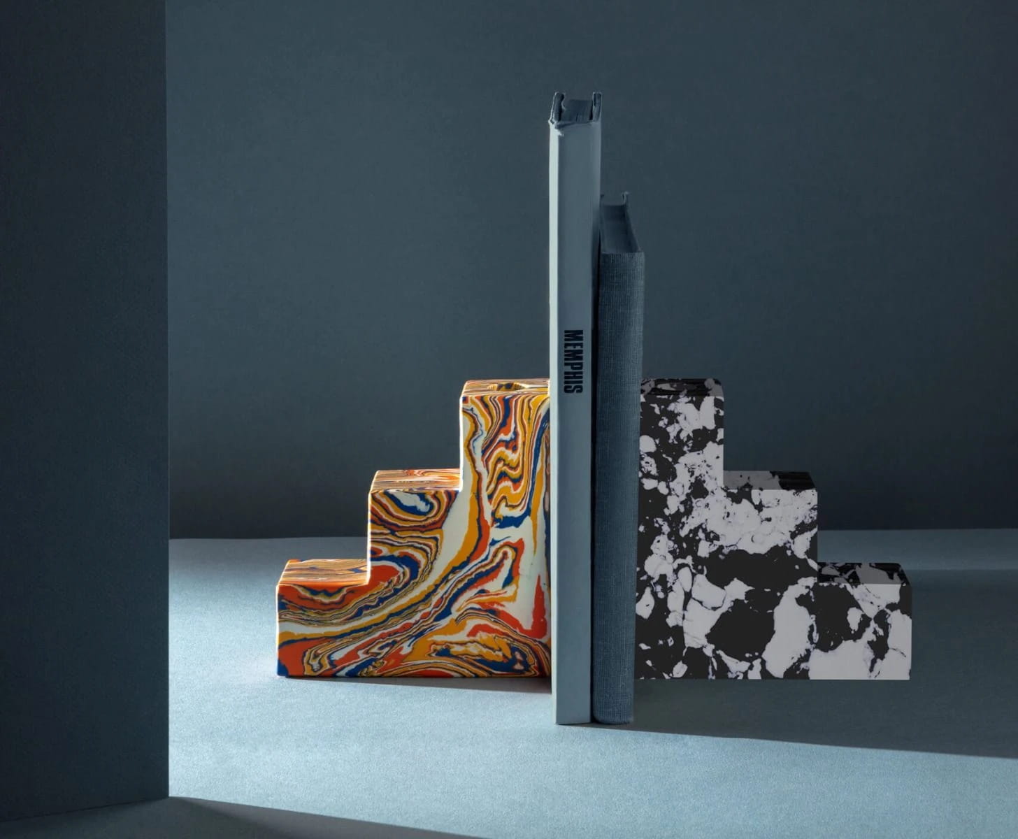 TOM DIXON Swirl Multi 大理石 キャンドルスタンド SWIRL – Tom Dixon ONLINE STORE – トムディクソン 日本公式オンライン