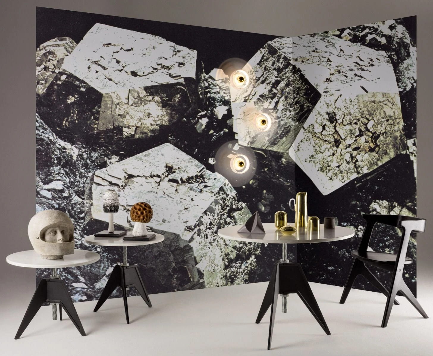 SCREW CAFE TABLE 900 – Tom Dixon ONLINE STORE – トムディクソン