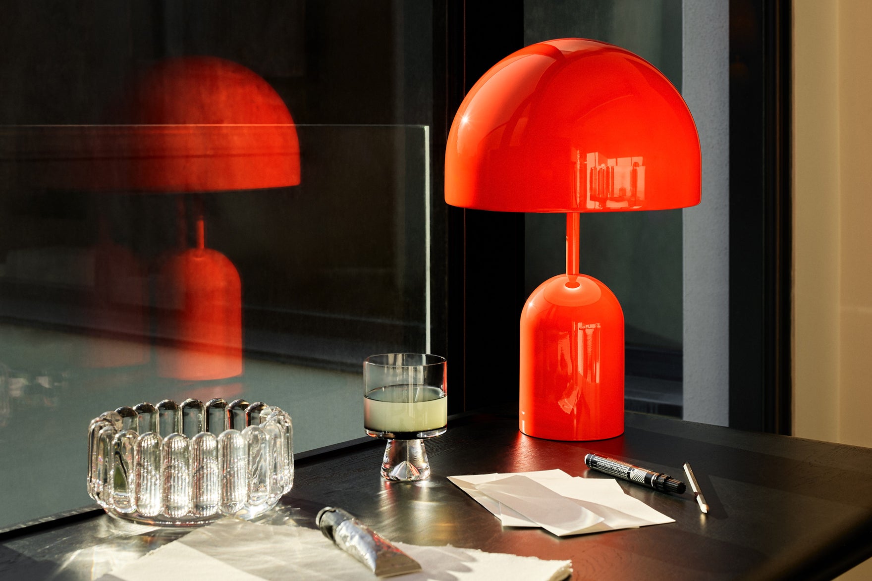 BELL TABLE LED – Tom Dixon ONLINE STORE – トムディクソン 日本公式