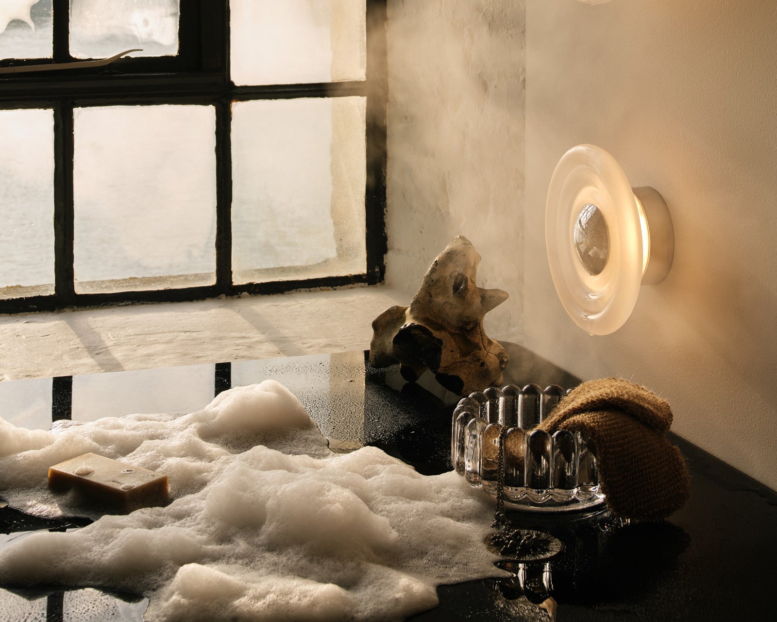 PRESS MINI SURFACE FROST – Tom Dixon ONLINE STORE – トムディクソン